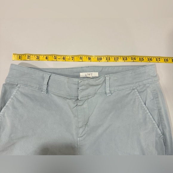 Loft Women's pale Blue flat front Pants Size 10 - Picture 4 of 6